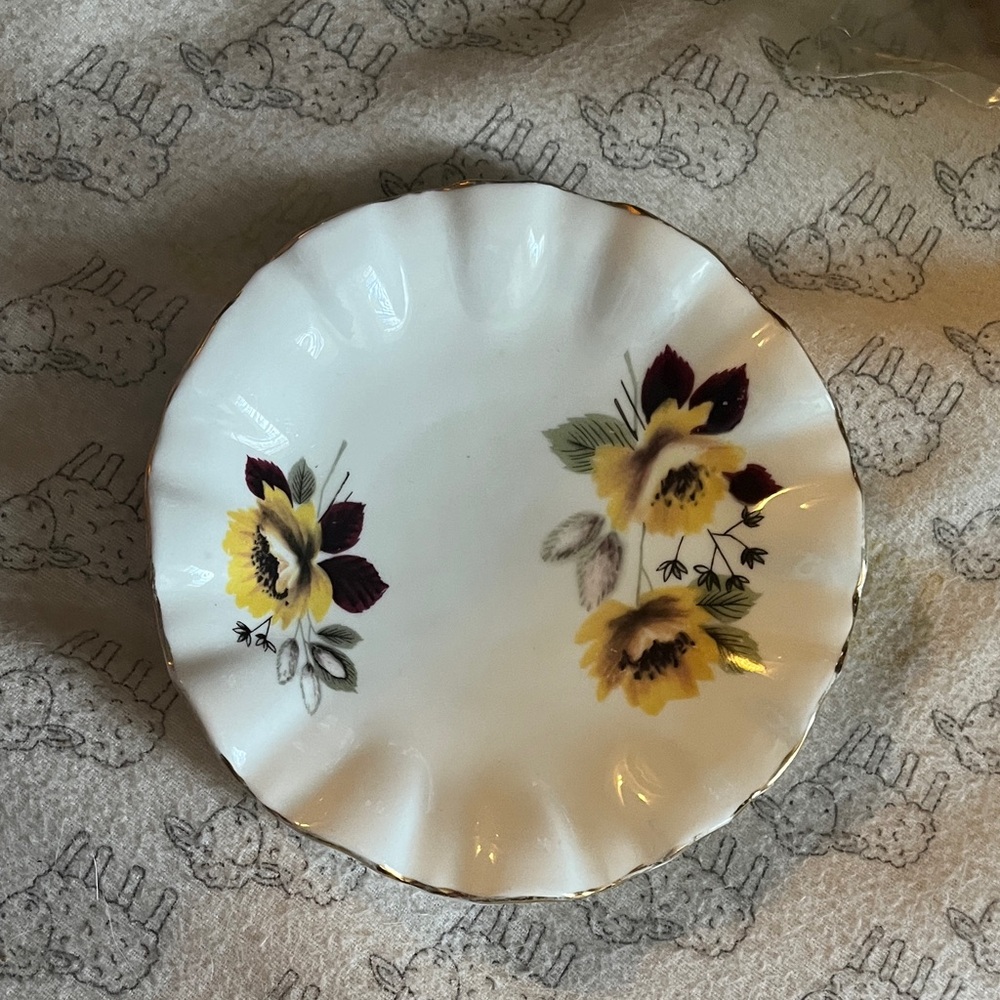 Thorley Stafford England English Bone China small plate